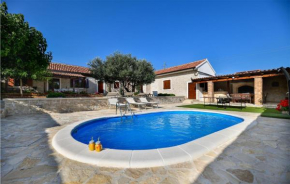 Nice Home In Lisicic With Wifi